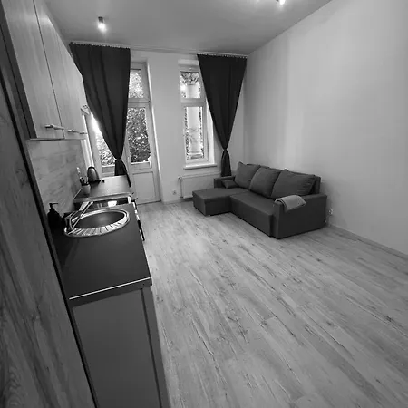 Lecha Street C Apartment Gniezno Exterior photo